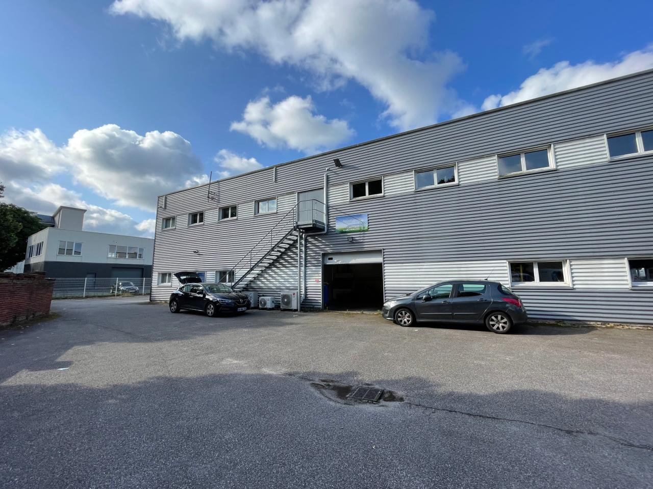 Local d'activité Le Petit-Quevilly 275m² Location local d'activité Le Petit-Quevilly Seine-Maritime OLACT2533756 1